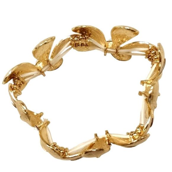 Gold Tone Brass Sculpted Flower with Diamond Cut Crystal Stretch Bracelet - Picture 5 of 6